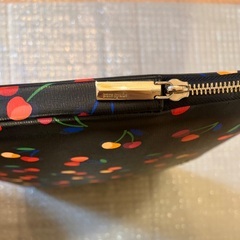 Kate Spade のPCケースの画像