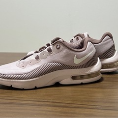 23,000円のNIKE エアマックス シューズの画像