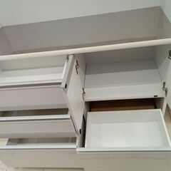 リユースのサカイ栃木店★ジモティ割あり★ 山清工業 食器棚 ホワイト W118×D43.5×H192.5 クリーニング済み TC11896の画像