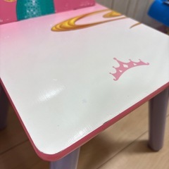 ディズニープリンセスチェアの画像