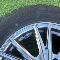 4本セット！ダンロップのスタッドレスタイヤの画像