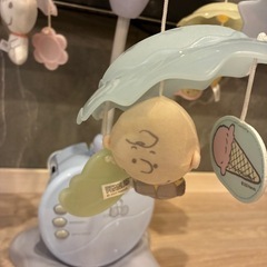 やわらかガラガラメリープレミアム スヌーピーの画像