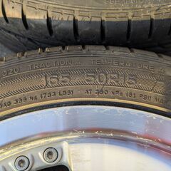 165/50R15、タイヤ付きホイールの画像