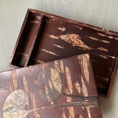 桜の木の筆入れの画像