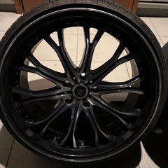 20インチホイールロクサーニの画像