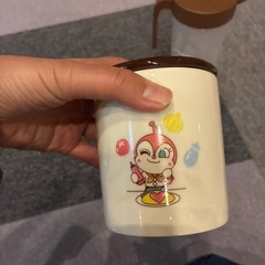 アンパンマンキャニスターとポットセットでどうぞ。の画像