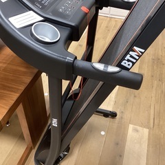 【軽トラック90分無料貸出サービス有】BTM 折りたたみ式ランニングマシーンの画像