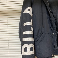 billabongsのダウンジャケットの画像