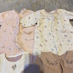 ロンパースの画像