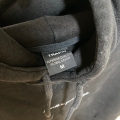 プルオーバーパーカーの画像