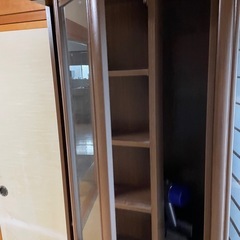 旧上越市内なら運びます。本棚の画像