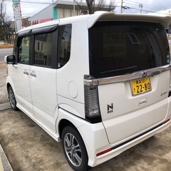 青森市より出品です。  走行距離少ない、平成29年車 N-BOXカスタムG SSパッケージ 4WDの画像