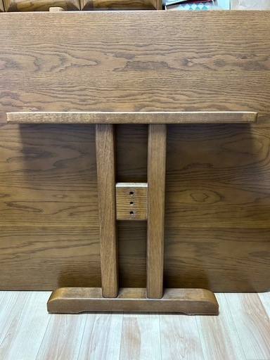 家具　テーブル　ダイニングテーブル
