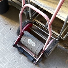 高枝パサみ&芝刈り機の画像