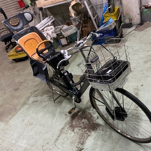 　ブリジストン
電動自転車　子供椅子付き