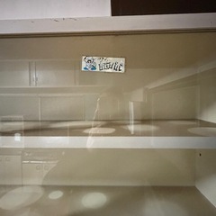 食器棚の画像