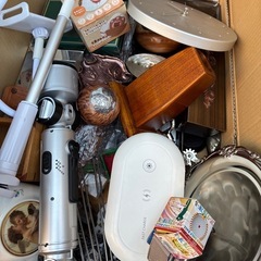 プチ蚤の市　バラ売り一つ200円から700円までの画像