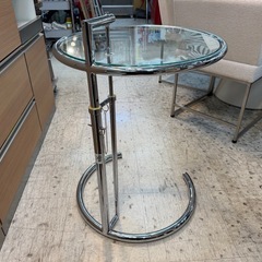 【愛品館 江戸川店 】昇降式 ガラスサイドテーブル EileenGray（アイリーングレイ）の画像
