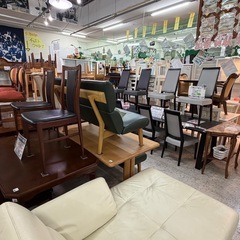 【愛品館 江戸川店 】コンセント付 ダイニングテーブル3点セット  NITORI（ニトリ）の画像