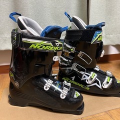 ノルディカ　スキーブーツ　中古　27.0〜27.5の画像