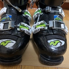 ノルディカ　スキーブーツ　中古　27.0〜27.5の画像
