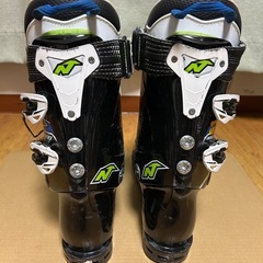 ノルディカ　スキーブーツ　中古　27.0〜27.5の画像