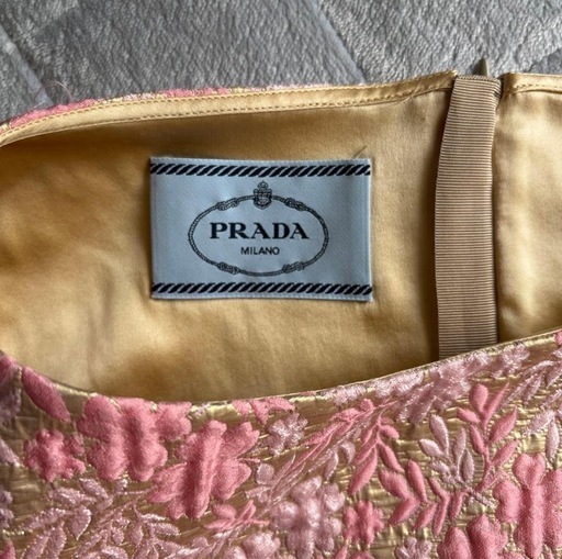 PRADA ピンク　ワンピース