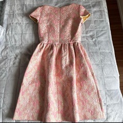 PRADA ピンク　ワンピースの画像