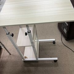 キャスター付カウンターの画像