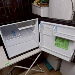 【美品】コンフィー　1ドア冷蔵庫　45L　2024年製　全国送料無料　 の画像