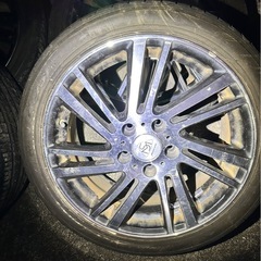 17インチ ホイールの画像
