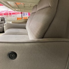 取りに来れる方限定！電動リクライニングソファーです！の画像
