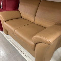 取りに来れる方限定！karimokuの2人掛けソファーです！の画像