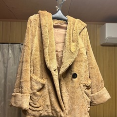 ジャンパー、上着の画像