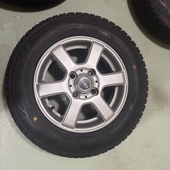  ダンロップ　スタッドレス145/80R13 4本　の画像