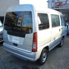 平成１８年式　スバル　サンバーバン　ＶＢ　車検令和８年１１月まで！５速ＭＴ　エアコン　エアバック　社外ＣＤの画像