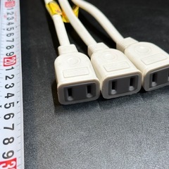 【三軒茶屋で引き渡し】合計1500Wまで対応 3口 分配コンセント 延長コードの画像