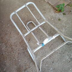 一輪車　ねこ車　未使用　タイヤなしの画像