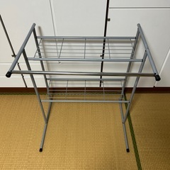 押入れラックの画像