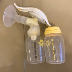 値下げ！⭐️手動搾乳器＆【新品・未使用】乳頭保湿クリーム＆【新品・未使用】母乳フリーザーパック🍼👶🏻の画像