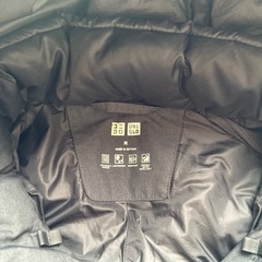 UNIQLO ユニクロ シームレスダウンパーカ/3Dカット グレー Mの画像