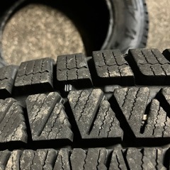 225/65R17 スタッドレスタイヤ　ブリジストンDM-V3の画像