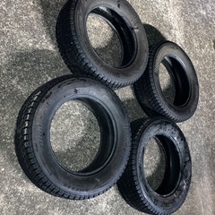 225/65R17 スタッドレスタイヤ　ブリジストンDM-V3の画像