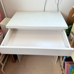 ミニテーブルの画像