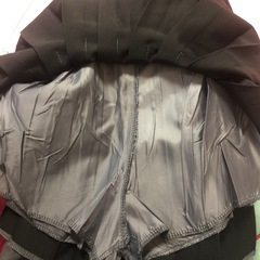 スカート　グレーの画像