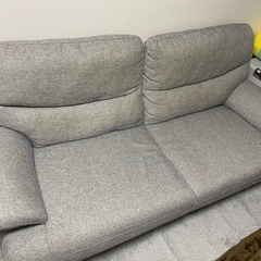 ニトリの3人がけソファ
の画像