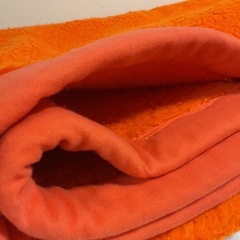 ☺️毛布　掛毛布　S 148✖️188cm   1枚張り  オレンジ色の画像