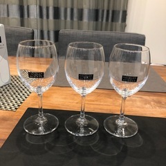 ワイングラスの画像