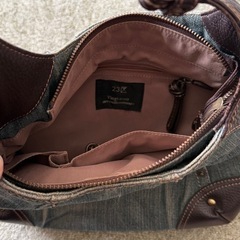 23区 デニム生地ハンドバッグ 美品の画像