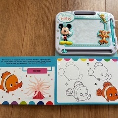 300円。ディズニーお絵描き絵本の画像